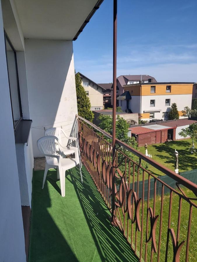 Pokoje Goscinne Anna Łeba Exteriör bild